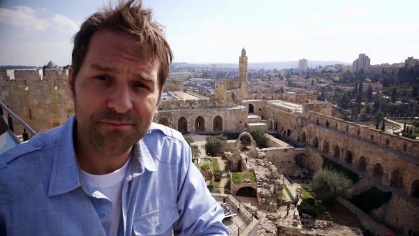 Bild 1 von 1: Dave Stotts in den Ruinen des Herodiums