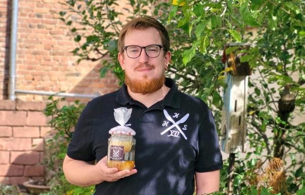 Bild 1 von 1: 2013 kaufte Kevin Bornath einen Marktwagen und gründete mit Freunden zusammen den \