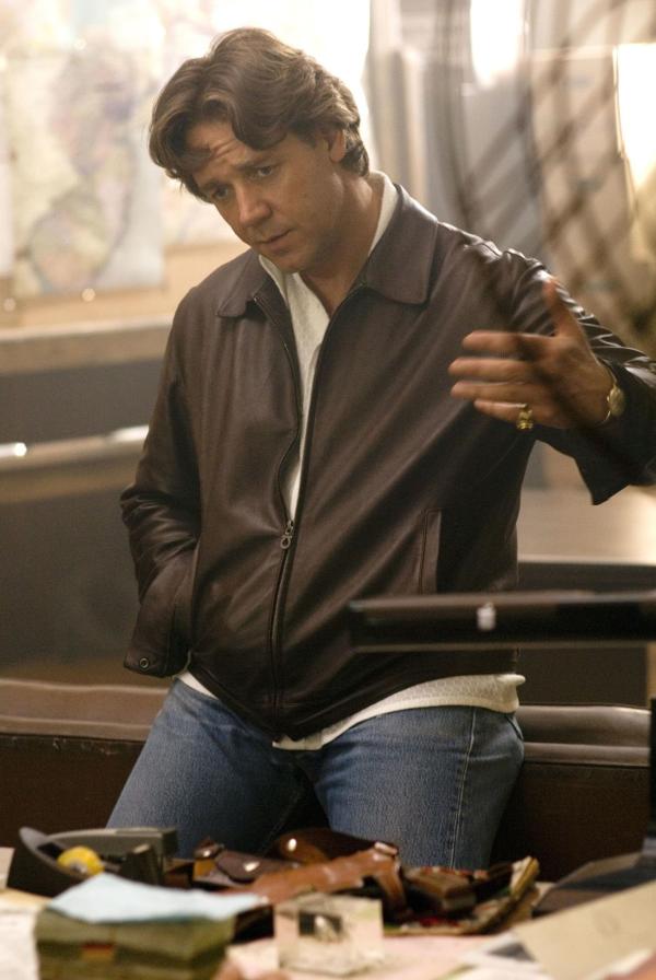 Bild 1 von 17: Jagt den neuen Stern am Gangsterhimmel New Yorks: Detective Richie Roberts (Russell Crowe) ...