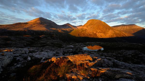 Bild 1 von 2: Beinn Eighe, ein Bergmassiv im schottischen Hochland.
