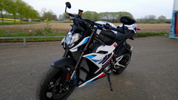 Bild 1 von 3: .