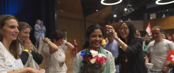 Bild 1 von 5: Sri Preethaji gilt als eine der erfolgreichsten Gurus der Welt. Sie will andere Menschen zum Glück coachen.
