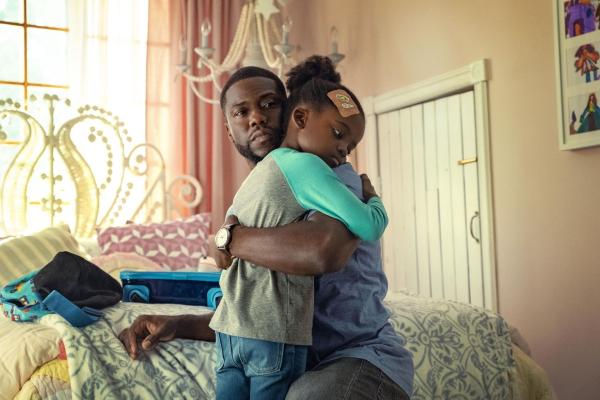 Bild 1 von 8: Matt (Kevin Hart, l.); Maddy (Melody Hurd, r.)