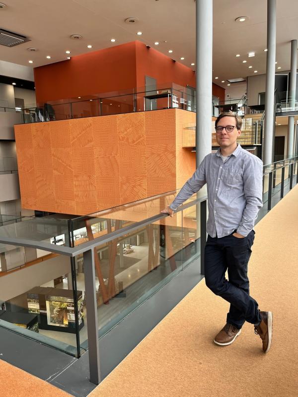 Bild 1 von 7: Der Archäogenetiker Dr. Stephan Schiffels erforscht die Menschheitsgeschichte anhand von DNA-Spuren.