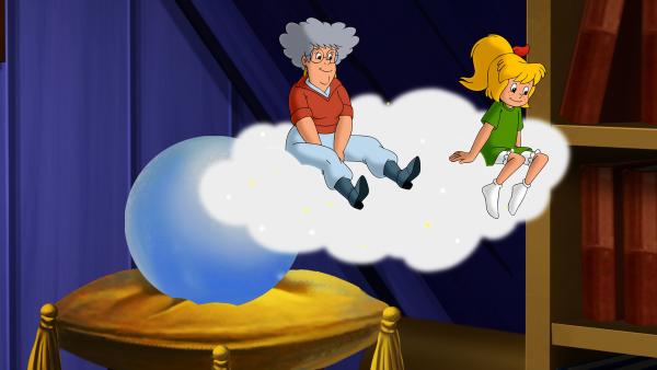 Bild 1 von 7: Bibi und Oma Grete sind kleingehext und hexen sich kreuz und quer durchs Hexlabor.