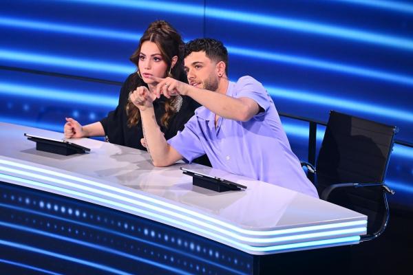 Bild 1 von 9: Christina Hänni (l.); Luca Hänni (r.)