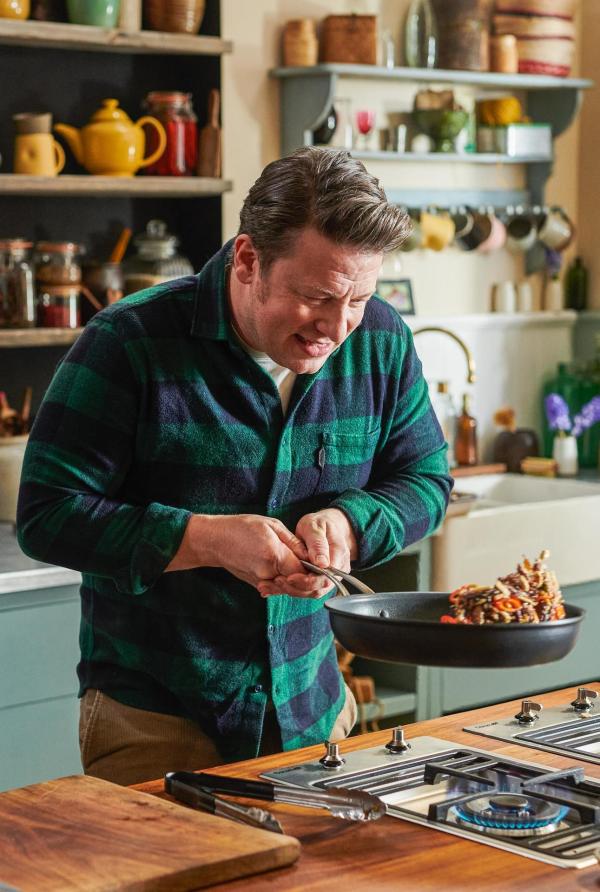 Bild 1 von 6: Im Bild: Jamie Oliver.