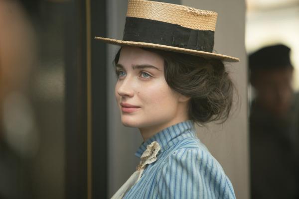 Bild 1 von 4: Anna Wetherell (Eve Hewson)