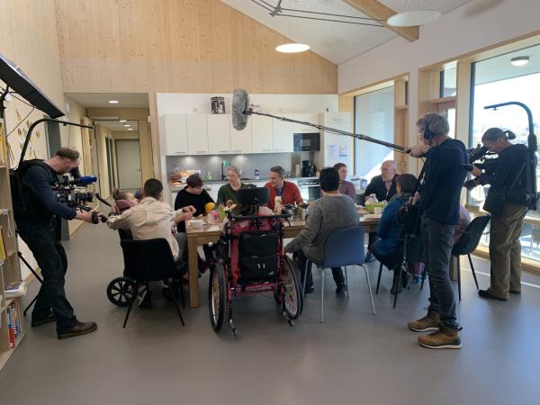 Bild 1 von 6: Dreharbeiten in der Einrichtung \