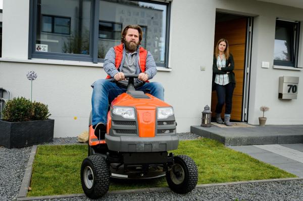 Bild 1 von 17: (2. Staffel) - Typisch Mann! In der Sketch-Comedy \