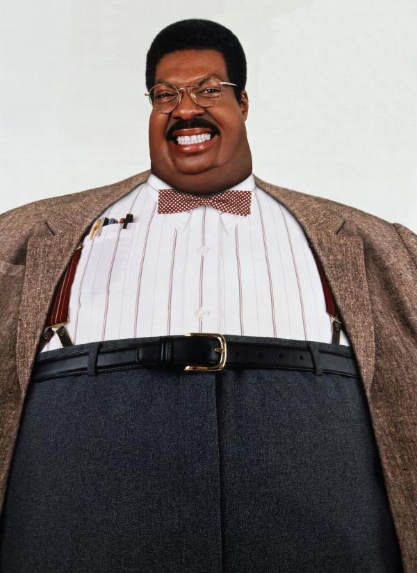 Bild 1 von 9: Der stark übergewichtige, aber beliebte Professor Sherman Klump (Eddie Murphy) arbeitet mit Hochdruck an einer Schlankheitsformel, doch der wissenschaftliche Durchbruch lässt auf sich warten ...