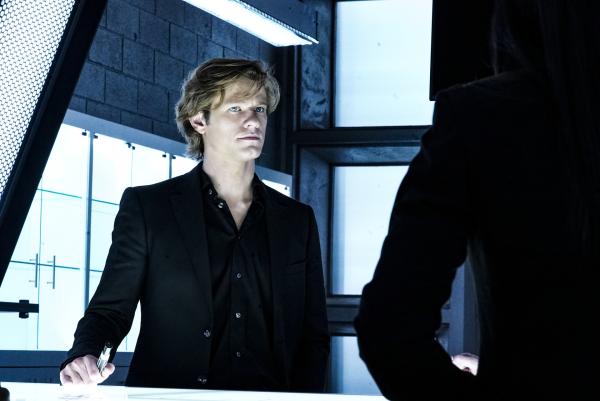 Bild 1 von 12: MacGyver (Lucas Till)