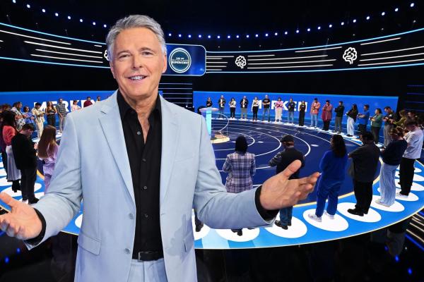 Bild 1 von 3: Wer ist Deutschlands Superhirn? - (Staffel 1)