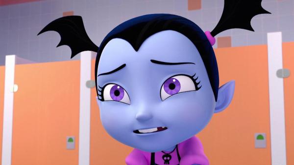 Bild 1 von 12: 22a: Vampirina verliert ihre Vampirmilchzähne und fürchtet, dass keine neuen nachwachsen werden. 22b: Oma gibt die Teekränzchentradition der Familie an Vampirina weiter, die eine perfekte Gastgeberin sein will.