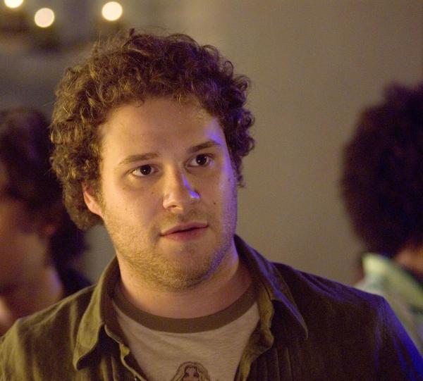 Bild 1 von 18: Ben Stone (Seth Rogen) ist zwar kein Teenie mehr, benimmt sich aber so. Mit seinen Freunden lebt er ziellos in den Tag hinein, kifft, was die Pfeife hergibt, widmet sich albernen Dingen, wie Trampolinspringen, und hofft, dass irgendwann das Glück auch bei ihm an die Tür klopft ...