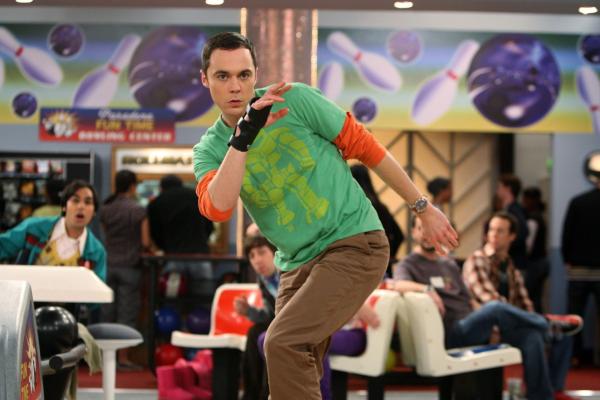 Bild 1 von 33: Gibt alles, da er das Match gegen Wil Wheaton gewinnen möchte: Sheldon (Jim Parsons) ...