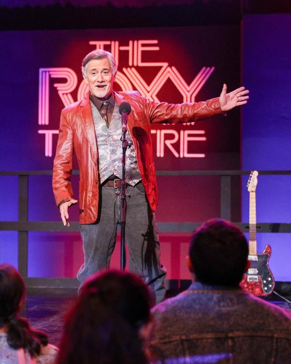 Bild 1 von 6: Im Bild: Carlos Lacamara (Tom).