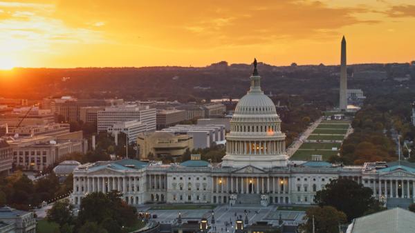 Bild 1 von 3: Tech-Milliardäre haben zunehmend Einfluss auf die US-Politik. Von den Verflechtungen profitieren beide Seiten.