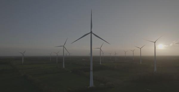 Bild 1 von 11: Mit dem Bau von Windparks wollte Hendrik Holt Millionen machen. Doch in Wirklichkeit hat der Hochstapler nur Luftschlösser gebaut.