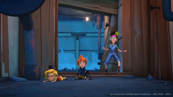 Bild 1 von 3: Yuna, Arrietty und Eida sind verwirrt. Bei ihnen wackeln die Wände© SWR/Blue Spirit Productions - Honorarfreie Verwendung gemäß AGB im engen inhaltlichen redaktionellen Zusammenhang mit genannter Sendung bei Nennung \