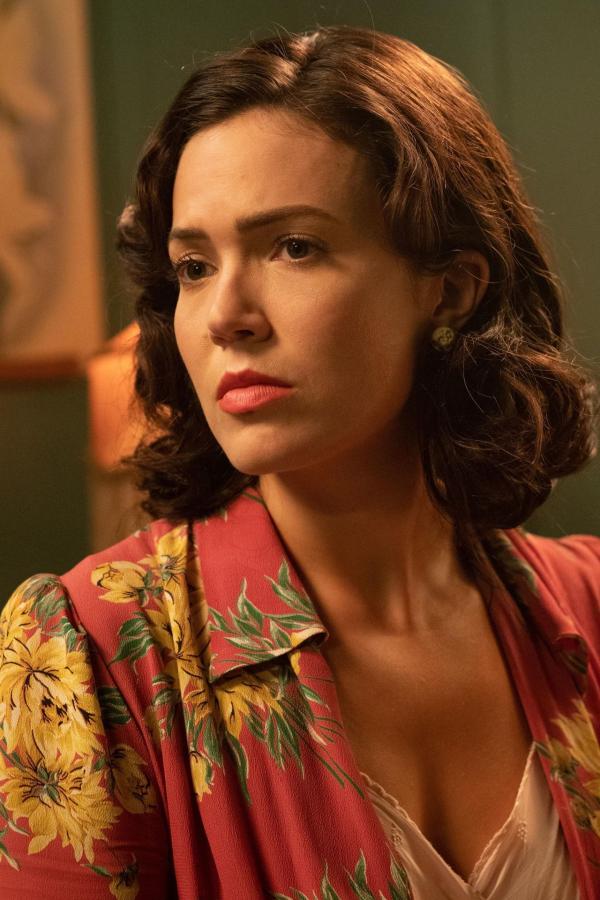 Bild 1 von 13: Ann Best (Mandy Moore)