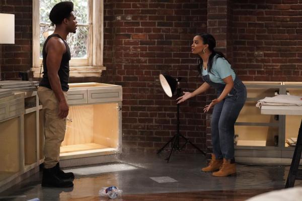 Bild 1 von 15: Carter (Julian Gant, l.); Randi (Kyla Pratt, r.)