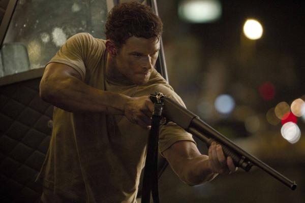 Bild 1 von 7: Jake Wilde (Kellan Lutz)