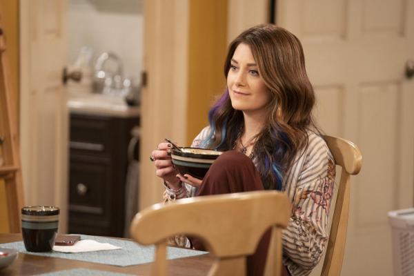 Bild 1 von 16: Lizzie (Elizabeth Alderfer)