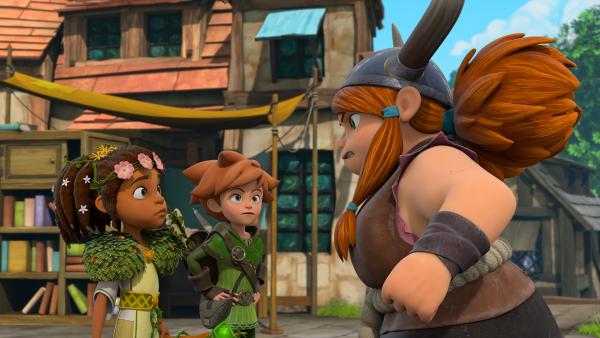 Bild 1 von 3: Katell (l.) hat die Wahrheit über Herfrid (r.) herausgefunden, die darüber ziemlich verärgert ist. Robin (M.) will für Frieden sorgen.