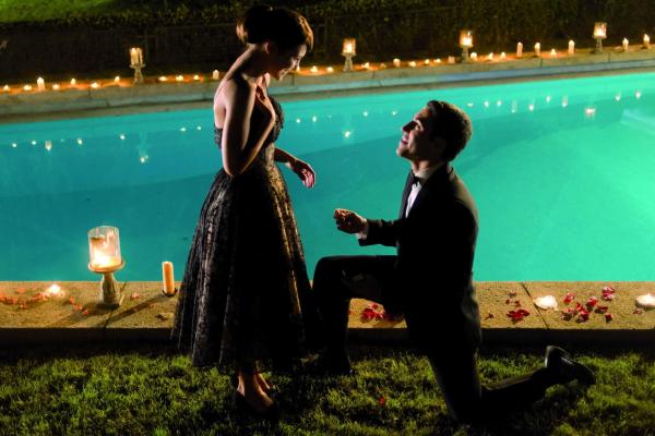 Bild 1 von 10: Ana Ribera (Paula Echevarría, l.); Alberto Márquez (Miguel Ãngel Silvestre, r.)