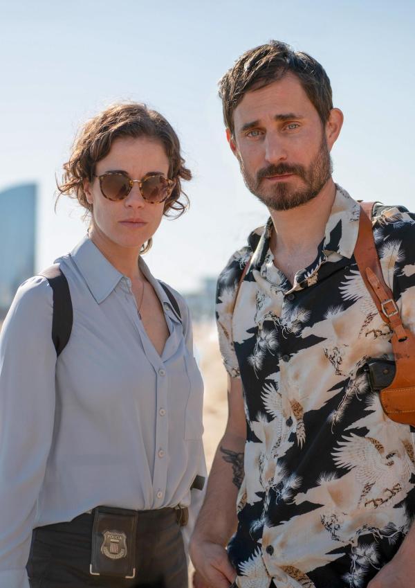 Bild 1 von 4: Im Bild: Ein neuer Fall für das Ermittlerduo Xavi Bonet (Clemens Schick) und Fina Valent (Anne Schäfer).