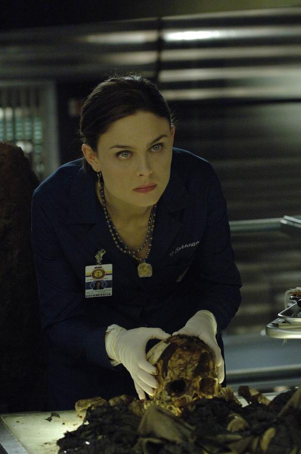 Bild 1 von 9: Dr. Brennan (Emily Deschanel)