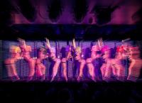 Striptease mit Chic! - Der Pariser Nachtclub Crazy Horse