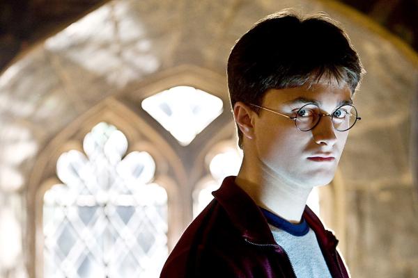 Bild 1 von 15: Daniel Radcliffe as Harry Potter