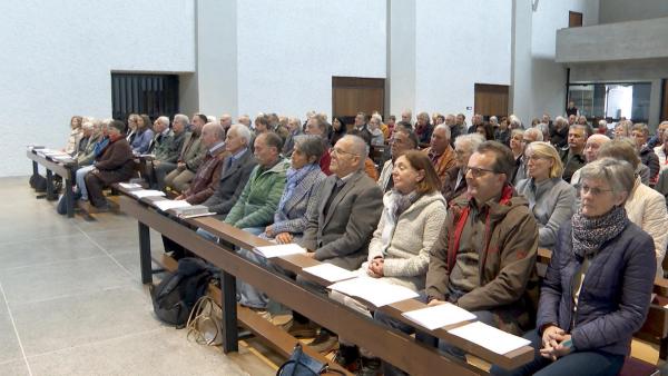 Bild 1 von 10: Im Bild: Messfeier anlässlich 60 Jahre Mesner-Gemeinschaft.