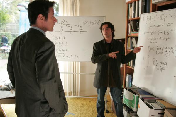 Bild 1 von 7: Rob Morrow (Don Eppes), David Krumholtz (Charlie