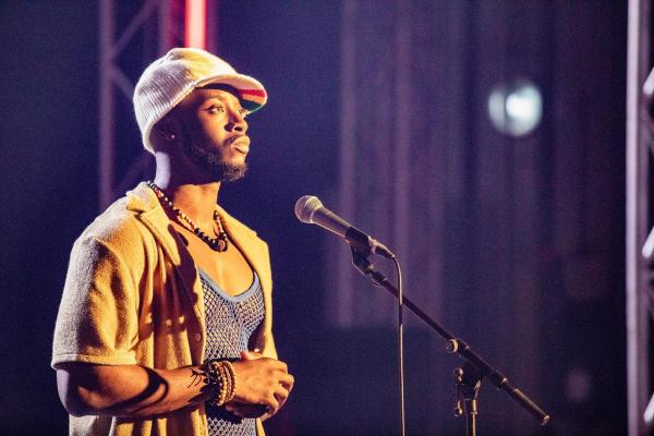 Bild 1 von 1: Im Bild: Malcolm Atobrah (Deshawn Lyons).