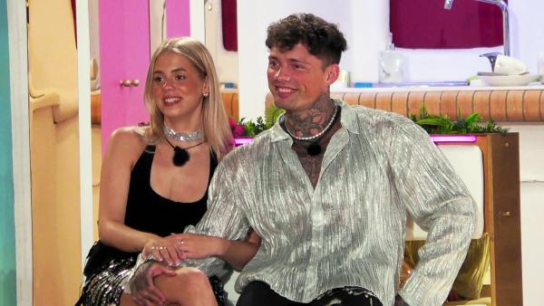 Bild 1 von 4: Lisa und Josua