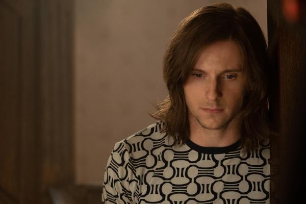 Bild 1 von 12: Bernie Taupin (Jamie Bell)