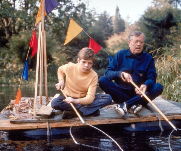 Bild 1 von 3: Im Bild: Heintje Simons (Heintje), Heinz Reincke (Klaus Helwig).