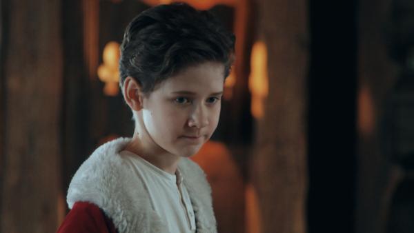 Bild 1 von 17: Auch Sascha wird durch den Fluch in ein Kind verwandelt.