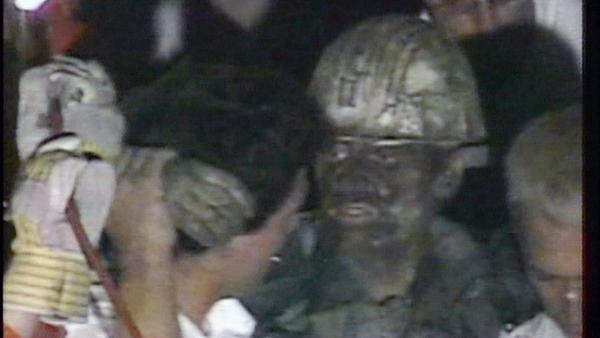 Bild 1 von 8: Im Bild: Georg Hainzl wurde neun Tage nach dem Einsturz lebend geborgen.