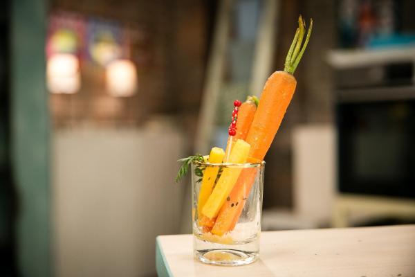 Bild 1 von 12: Im Bild: bunte Ofenkarotten.