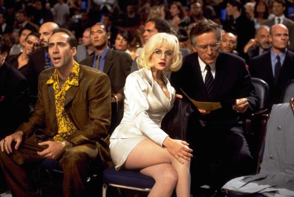 Bild 1 von 10: Nur zum Vergnügen besucht der Cop Rick Santoro (Nicolas Cage, l.) einen Boxkampf in der \