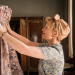 Mrs. Harris und ein Kleid von Dior