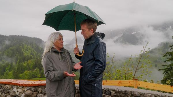Bild 1 von 13: Im Bild: Brigitte Weninger, Max Müller.