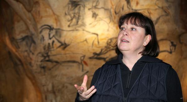 Bild 1 von 4: Carole Fritz, eine führende Archäologin Frankreichs, forscht in der \