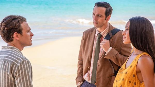 Bild 1 von 2: Im Bild (v.li.): Lewis Reeves (Finlay McEwan), Ralf Little (DI Neville Parker), Joséphine Jobert (DS Florence Cassell).