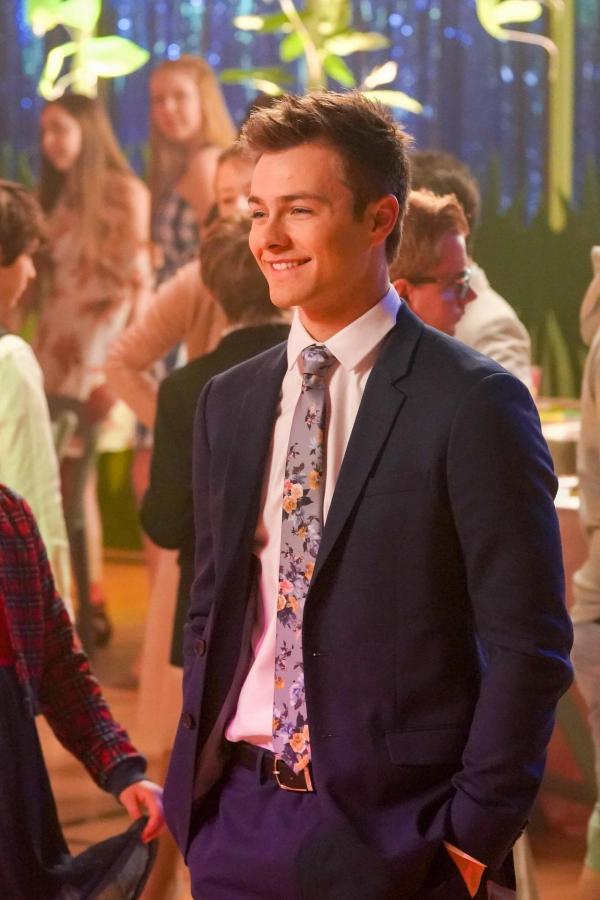 Bild 1 von 4: Im Bild: Peyton Meyer (Trip Windsor).