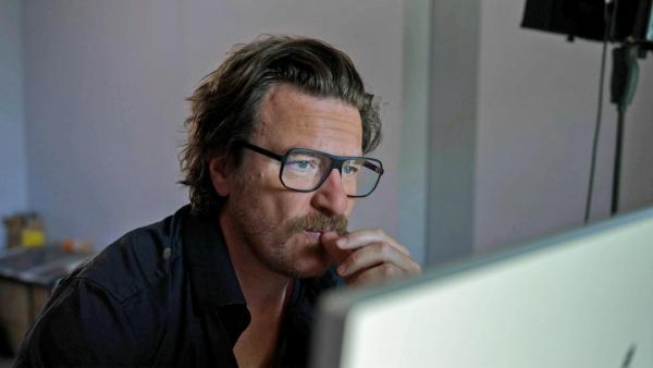 Bild 1 von 16: Im Bild: Marcus Fu¨reder (Parov Stelar) in seinem Tonstudio.